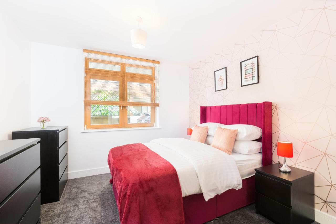 Washington 2 Bedroom Apartment By The Cube & Mailbox & Private Terrace Birmingham Exterior photo