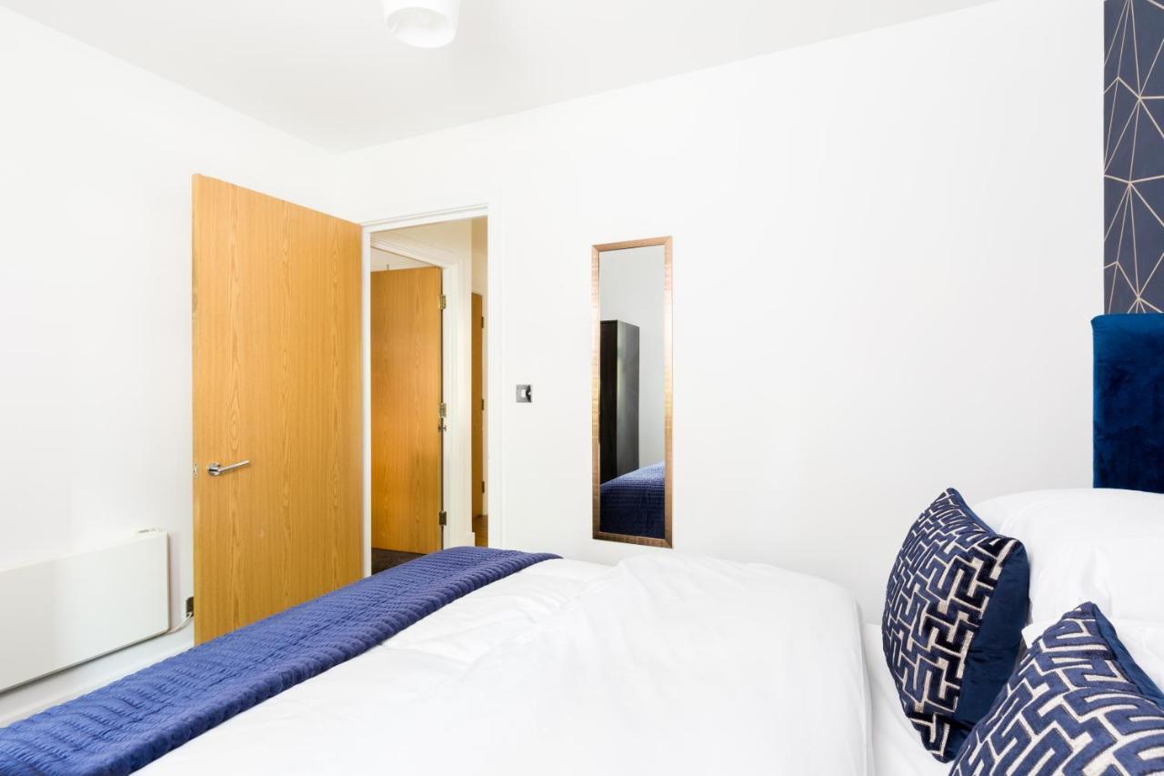 Washington 2 Bedroom Apartment By The Cube & Mailbox & Private Terrace Birmingham Exterior photo