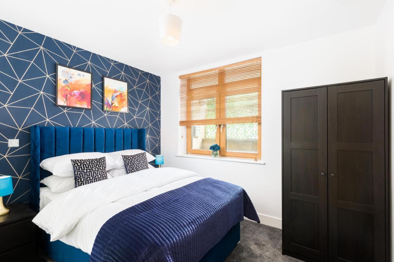 Washington 2 Bedroom Apartment By The Cube & Mailbox & Private Terrace Birmingham Exterior photo
